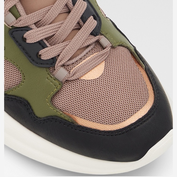 NWOT Vintage army green & mauve Createv2 Mid Top Sneakers by Aldo NWOT size 10 - Picture 8 of 15